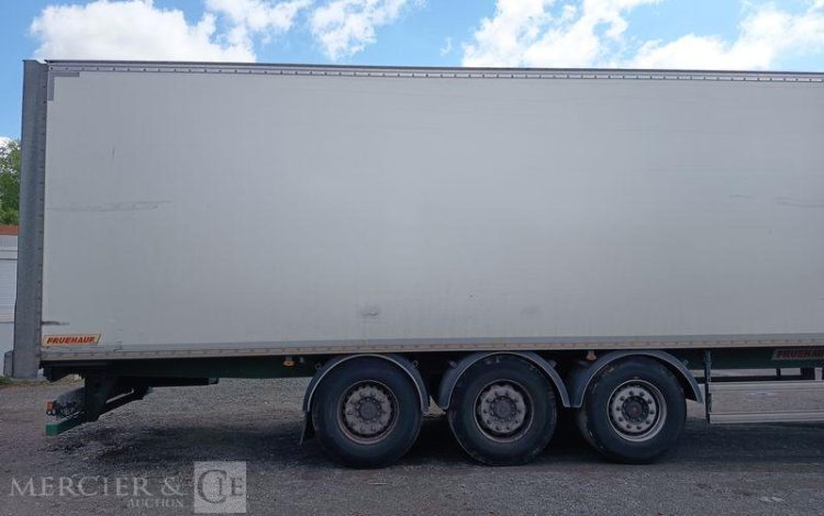 FRUEHAUF SEMI REMORQUE FOURGON – 3 ESSIEUX – PTAC : 38 TONNES – ANNEE 2021 BLANC FZ-792-KG