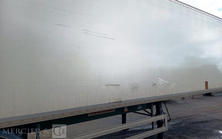 FRUEHAUF SEMI REMORQUE FOURGON – 3 ESSIEUX – PTAC : 38 TONNES – ANNEE 2021 BLANC FZ-792-KG