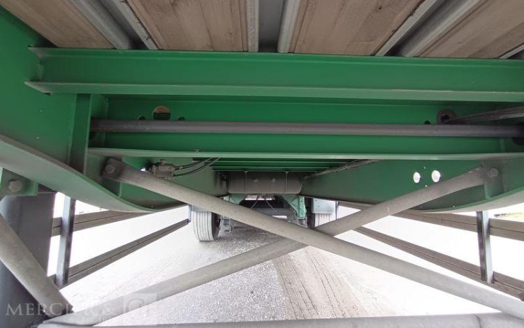 FRUEHAUF SEMI REMORQUE FOURGON – 3 ESSIEUX – PTAC : 38 TONNES – ANNEE 2021 BLANC FZ-792-KG