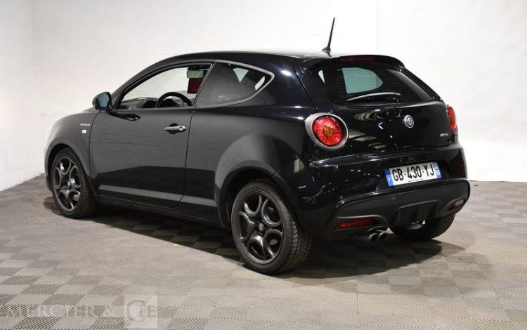 ALFAROMEO  NOIR GB-430-YJ