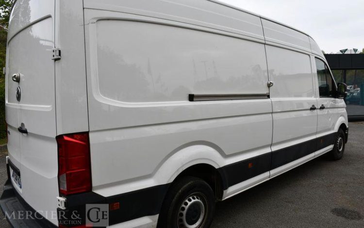VOLKSWAGEN  BLANC GD-564-KZ