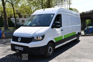 VOLKSWAGEN  BLANC GD-629-QA