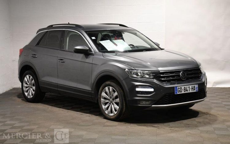 VOLKSWAGEN  GRIS GD-841-HA
