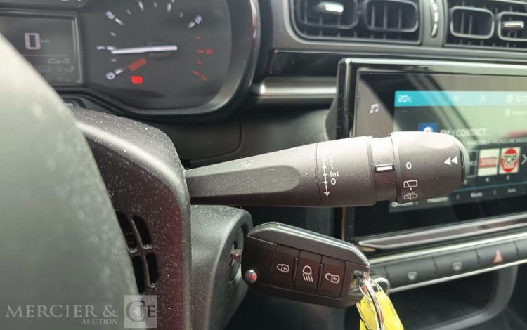 CITROEN C3 SOCIETE 1.6 BLUEHDI 100ch FEEL NAVI BLANC GE-760-XN