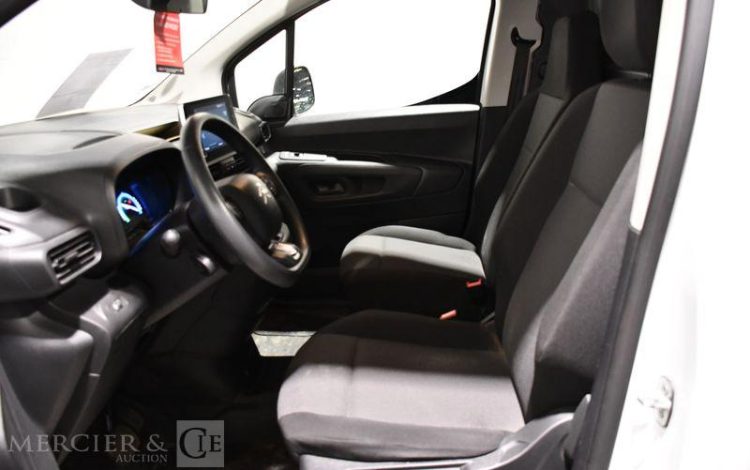 CITROEN  BLANC GG-046-VK