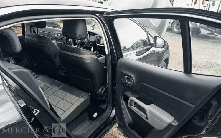 CITROEN C5 AIRCROSS NOIR GG-161-FB