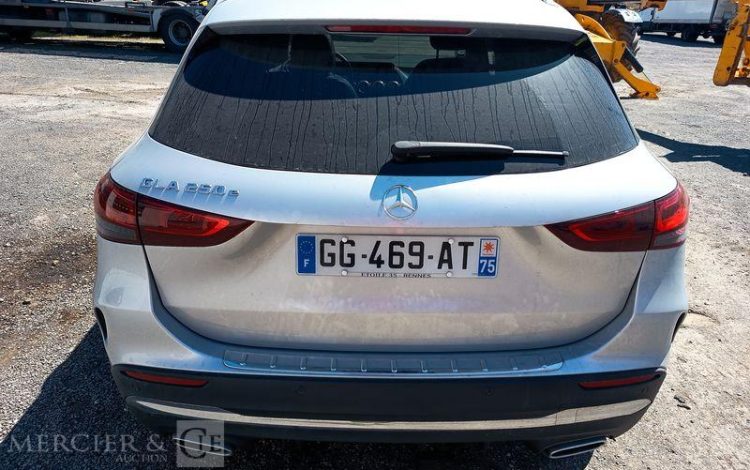 MERCEDES GLA 1.3 250E 218ch PHEV AMG LINE 8G-DCT GRIS GG-469-AT