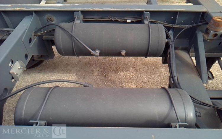 FRUEHAUF SEMI REMORQUE PORTE CONTAINER 2 ESSIEUX PTAC 19T GRIS GJ-664-XS