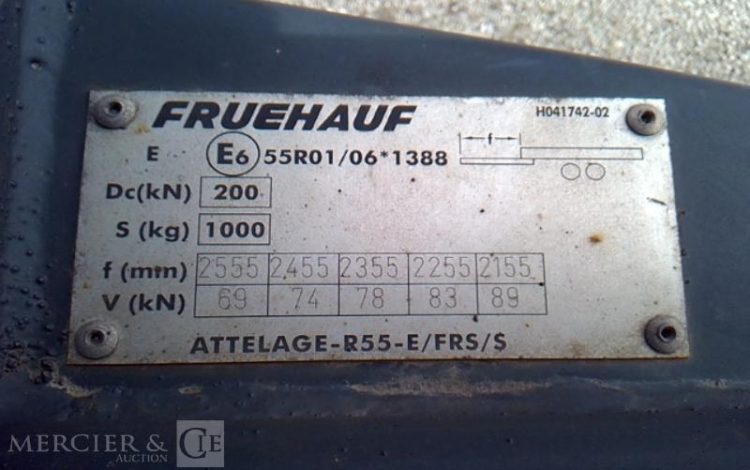 FRUEHAUF SEMI REMORQUE PORTE CONTAINER 2 ESSIEUX PTAC 19T GRIS GJ-664-XS