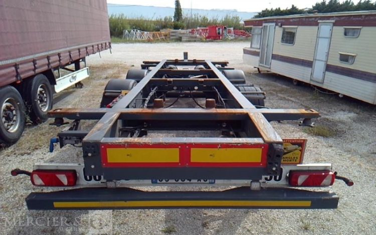 FRUEHAUF SEMI REMORQUE PORTE CONTAINER 2 ESSIEUX PTAC 19T GRIS GJ-664-XS