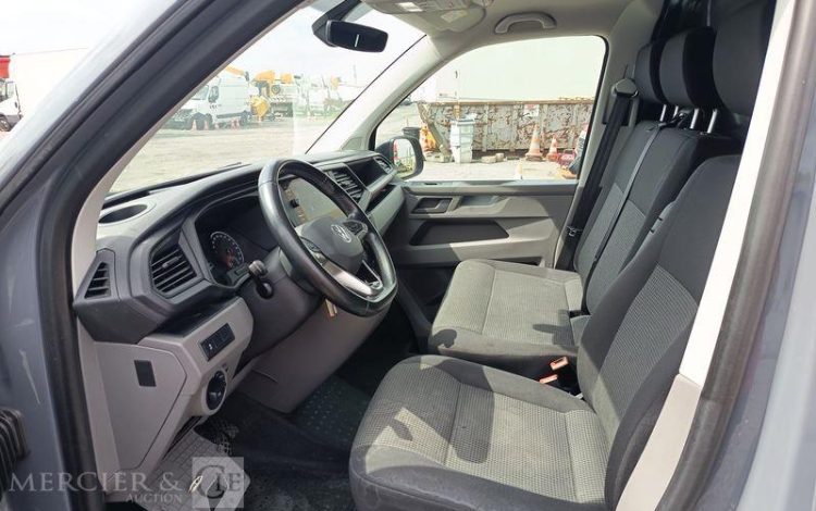 VOLKSWAGEN TRANSPORTER T6 2.0 TDI 150ch 2T8 L1H1 EDITION DSG GRIS GL-412-KK