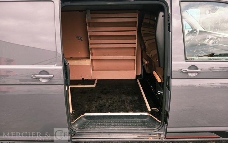 VOLKSWAGEN TRANSPORTER T6 2.0 TDI 150ch 2T8 L1H1 EDITION DSG GRIS GL-412-KK