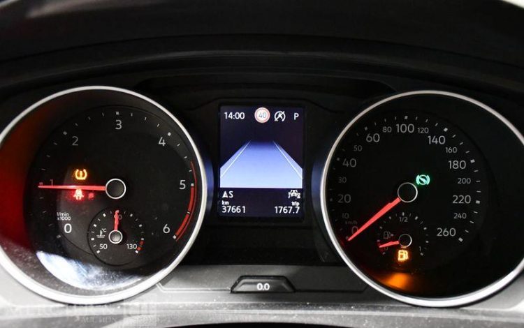 VOLKSWAGEN  GRIS GM-242-ZB