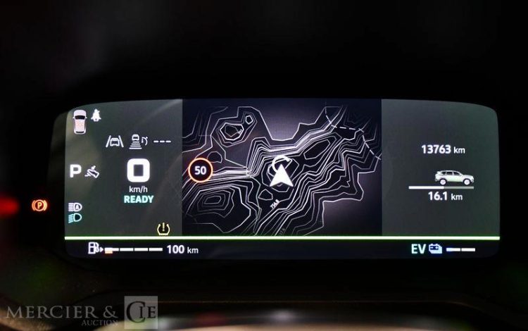 DACIA  GRIS HD-132-LG