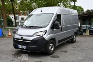 OPEL  GRIS HF-582-EB