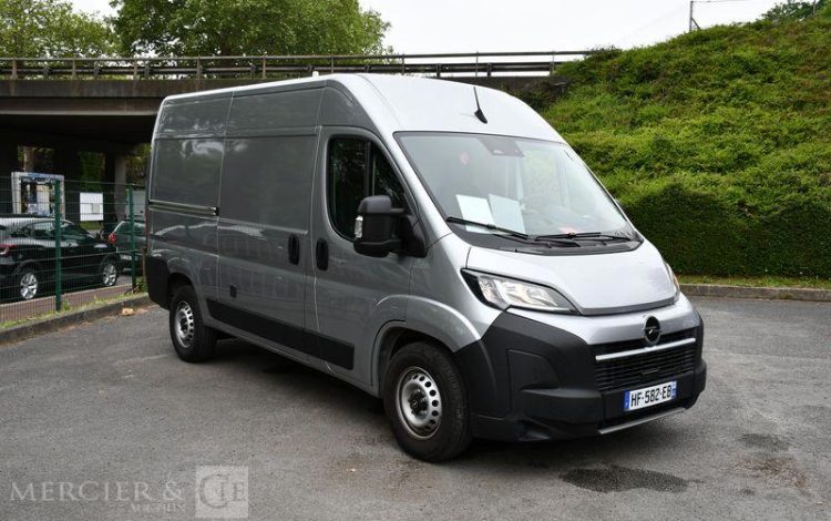 OPEL  GRIS HF-582-EB