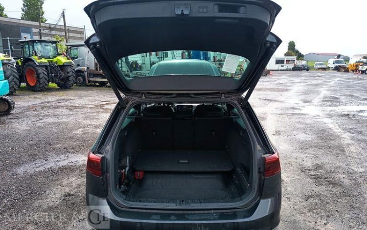 VOLKSWAGEN PASSAT – POUR PIECES SANS CARTE GRISE GRIS TXAM085