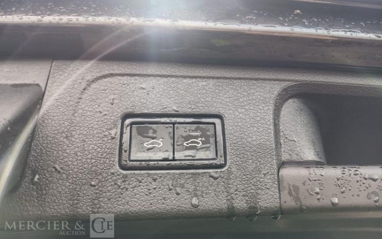 VOLKSWAGEN PASSAT – POUR PIECES SANS CARTE GRISE GRIS TXAM085