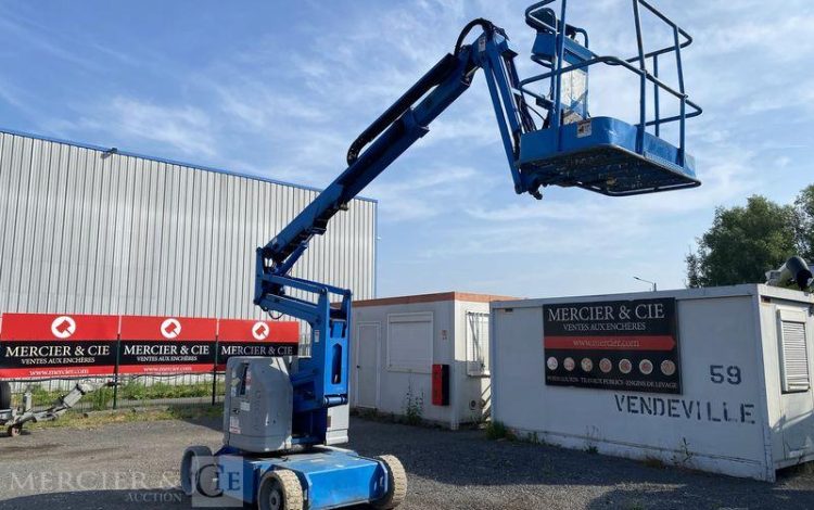 GENIE NACELLE ARTICULEE ELECTRIQUE  1140