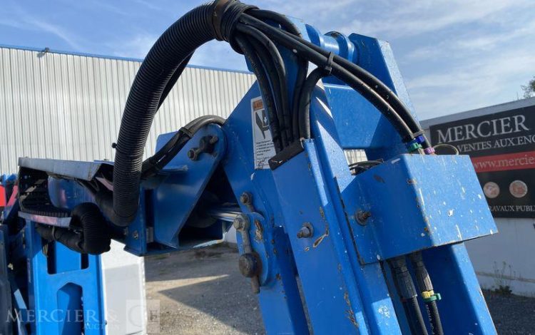 GENIE NACELLE ARTICULEE ELECTRIQUE  1140