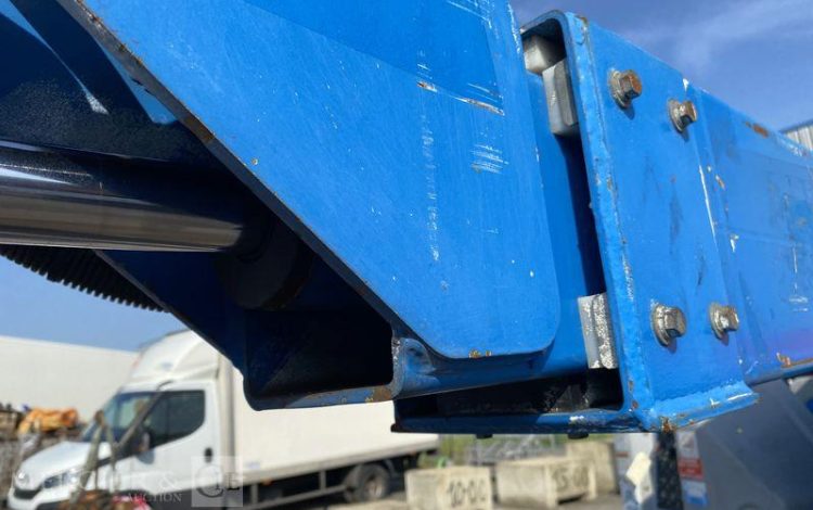 GENIE NACELLE ARTICULEE ELECTRIQUE  1140