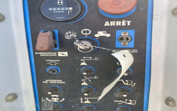 GENIE NACELLE ARTICULEE ELECTRIQUE  1140