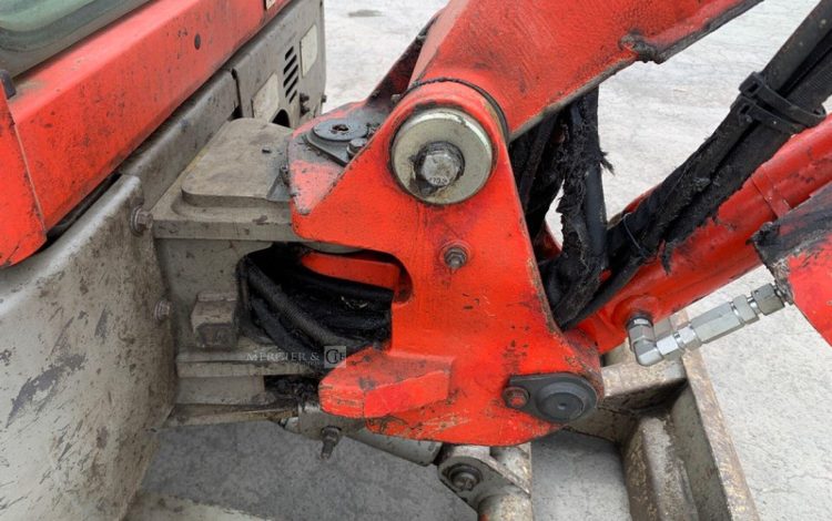 VOLVO ECR25  170130