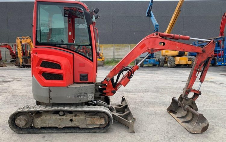 VOLVO ECR25  170130