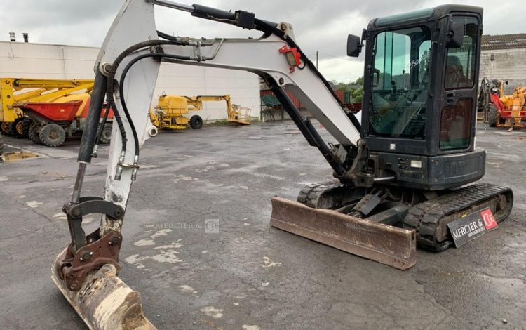 BOBCAT E35  H350G018