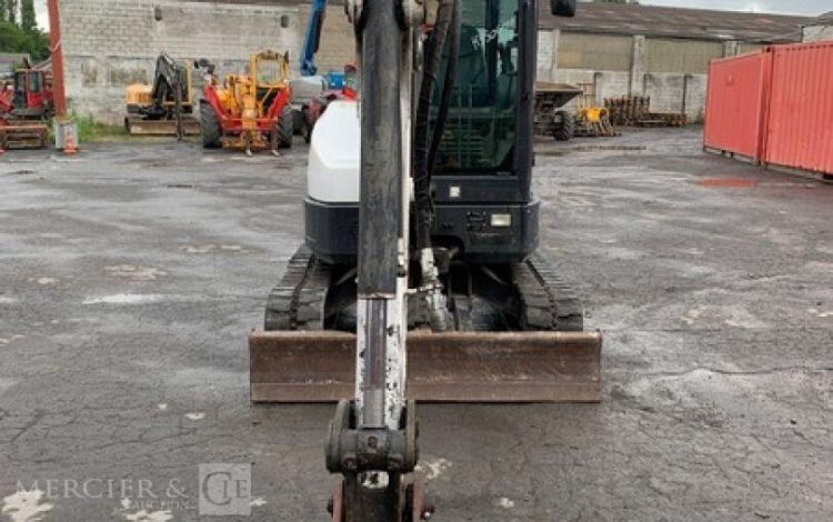 BOBCAT E35  H350G018