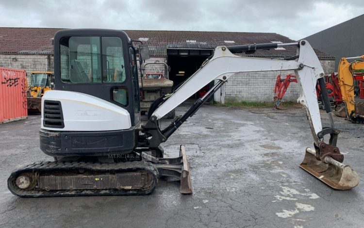 BOBCAT E35  H350G018
