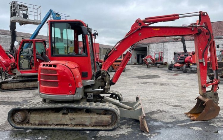 YANMAR VIO50  150614