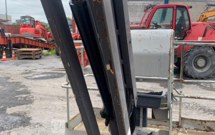 MANITOU 160ATJEO 350°  L640F002