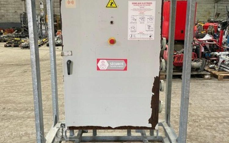 SOLUWATT AG250-V1.1  40MAM62026
