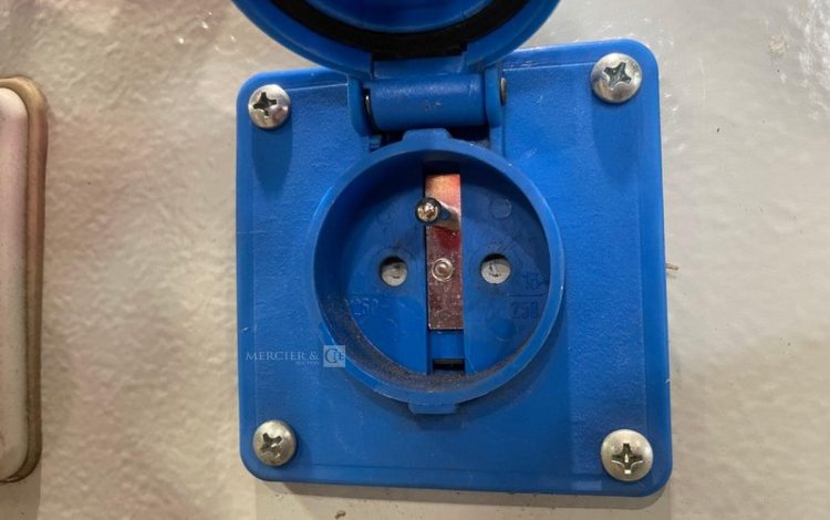 SOLUWATT AG250-V1.1  40MAM62026