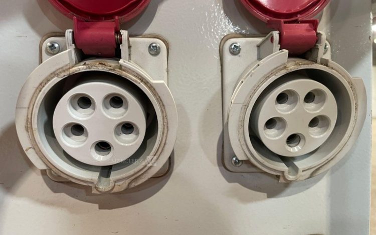 SOLUWATT AG250-V1.1  40MAM62026