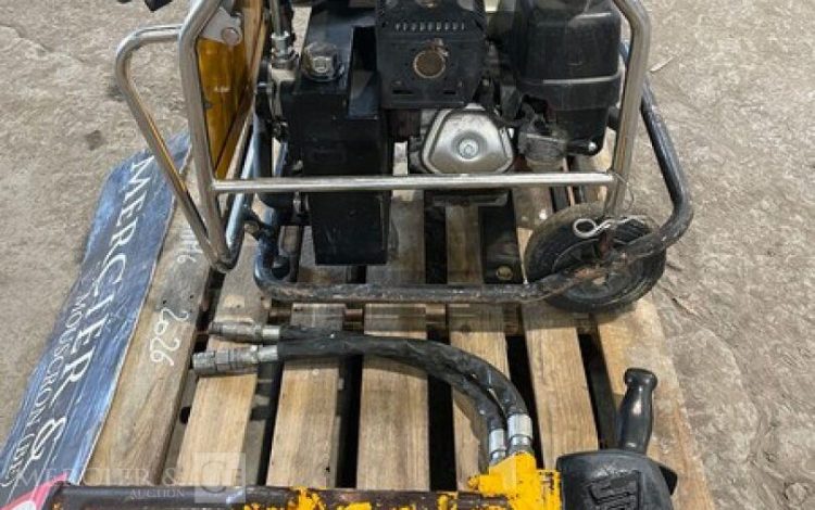 JCB BEAVER  77MAM62026
