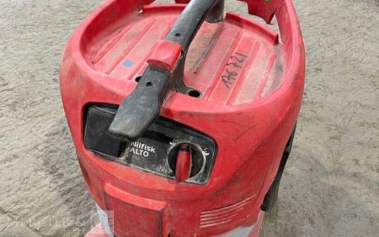 NILFISK ATTIX 30  44MAM62026