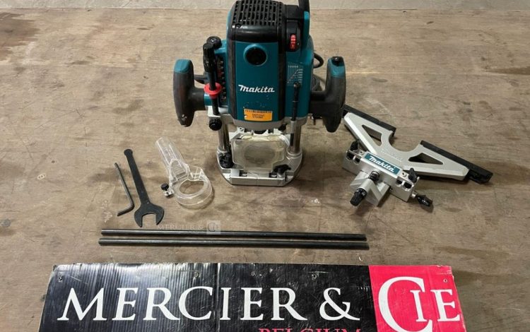 MAKITA RP2300FC  DEF010085