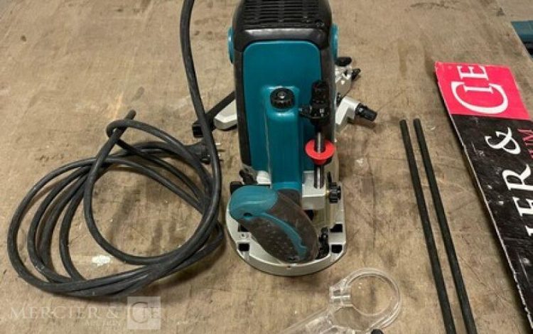 MAKITA RP2300FC  DEF010085
