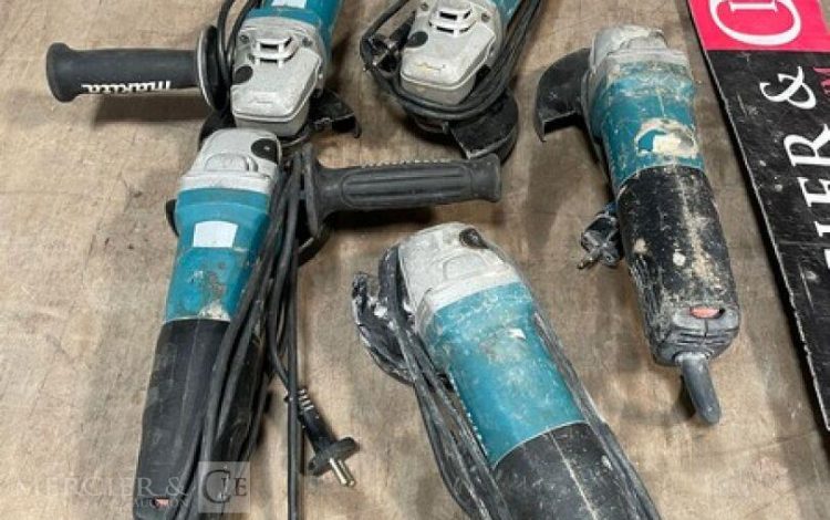 MAKITA 9565PCV  MEU010671