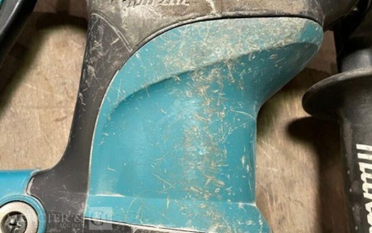 MAKITA HR2811FT  PER010502