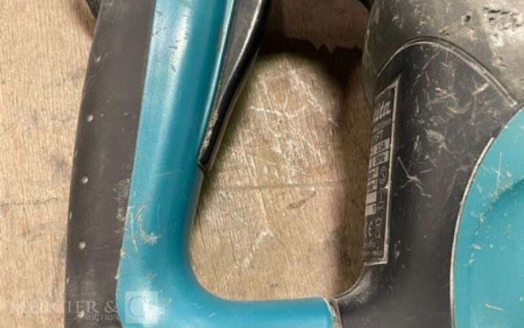 MAKITA HR2811FT  PER010502
