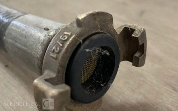 MAR011229