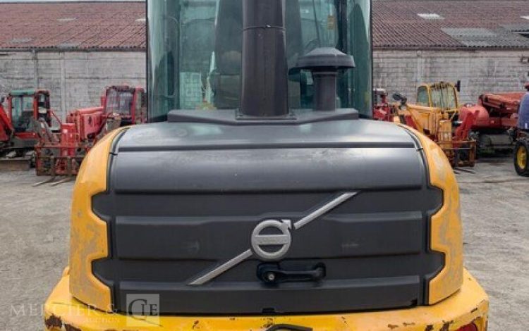 VOLVO L30G  203171