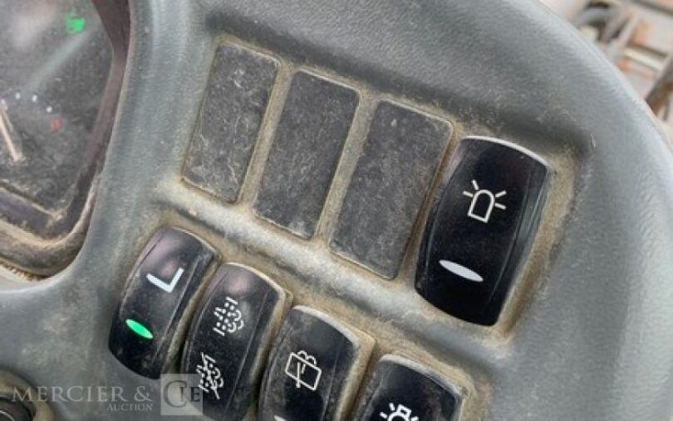 VOLVO L30G  H225G005