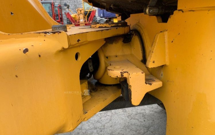 VOLVO L30G  H225G005