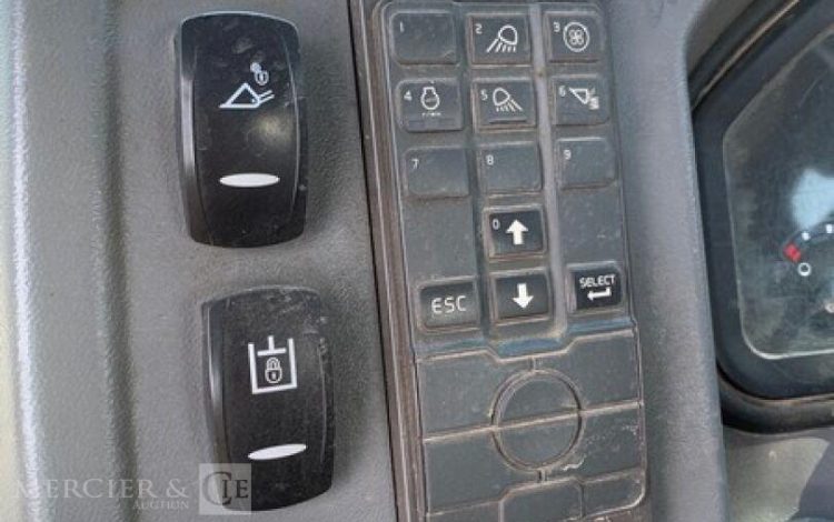 VOLVO L30G  3124818