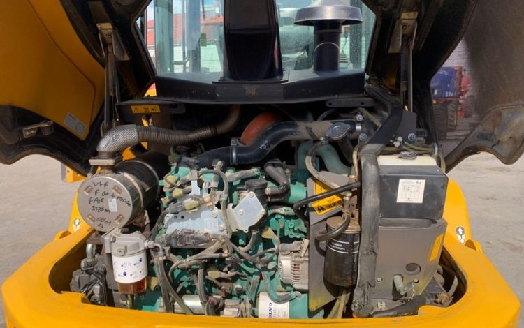 VOLVO L30G  3124818