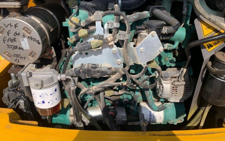 VOLVO L30G  3124818
